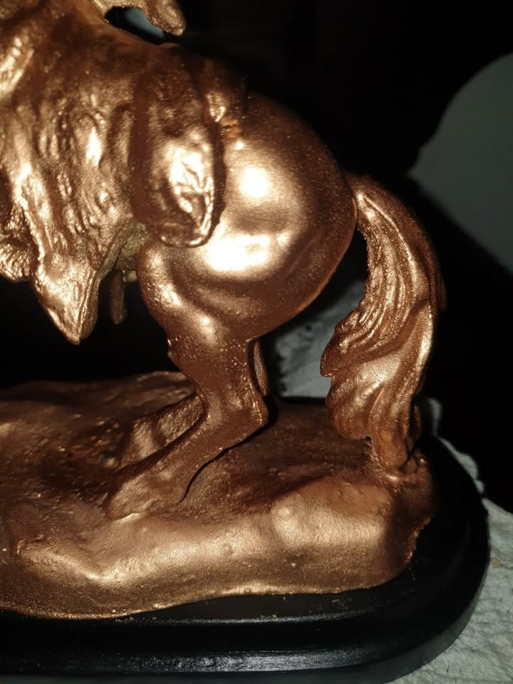 Stunning Vintage Cast metal Horse figurine