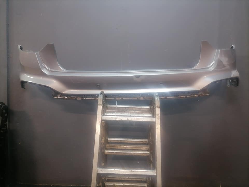 Audi Q2 light grey rear bumper DM or contact number in the description for assistance. - Private Seller Audi Q2 light grey rear bumper DM or contact number in the description for assistance. - Private Seller
