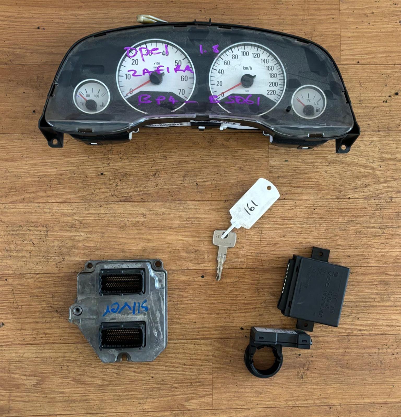 Opel Zafira 1.8lt #18XER 2002 ecu set for sale - Private Seller Opel Zafira 1.8lt #18XER 2002 ecu set for sale - Private Seller