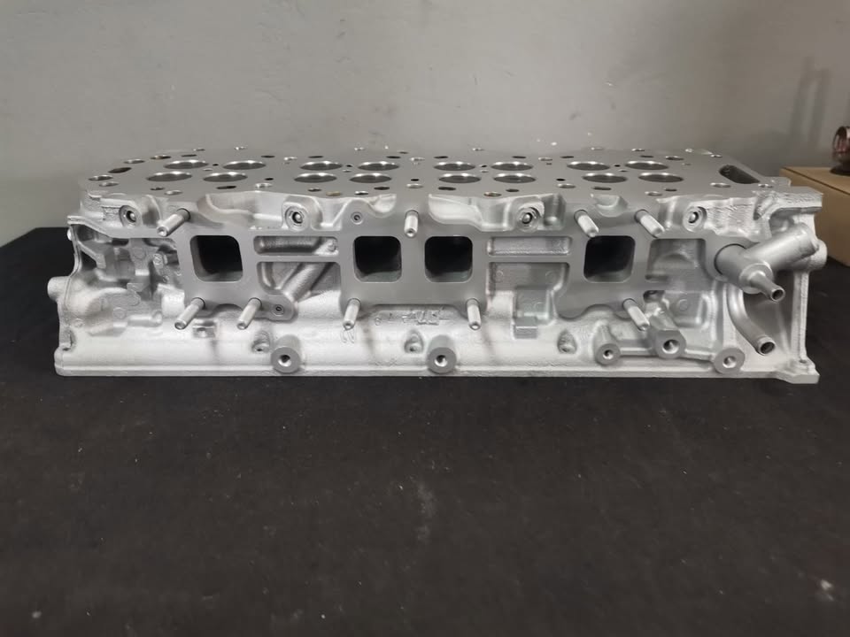 Ford Ranger 3.0 WEAT Cylinderhead - Private Seller