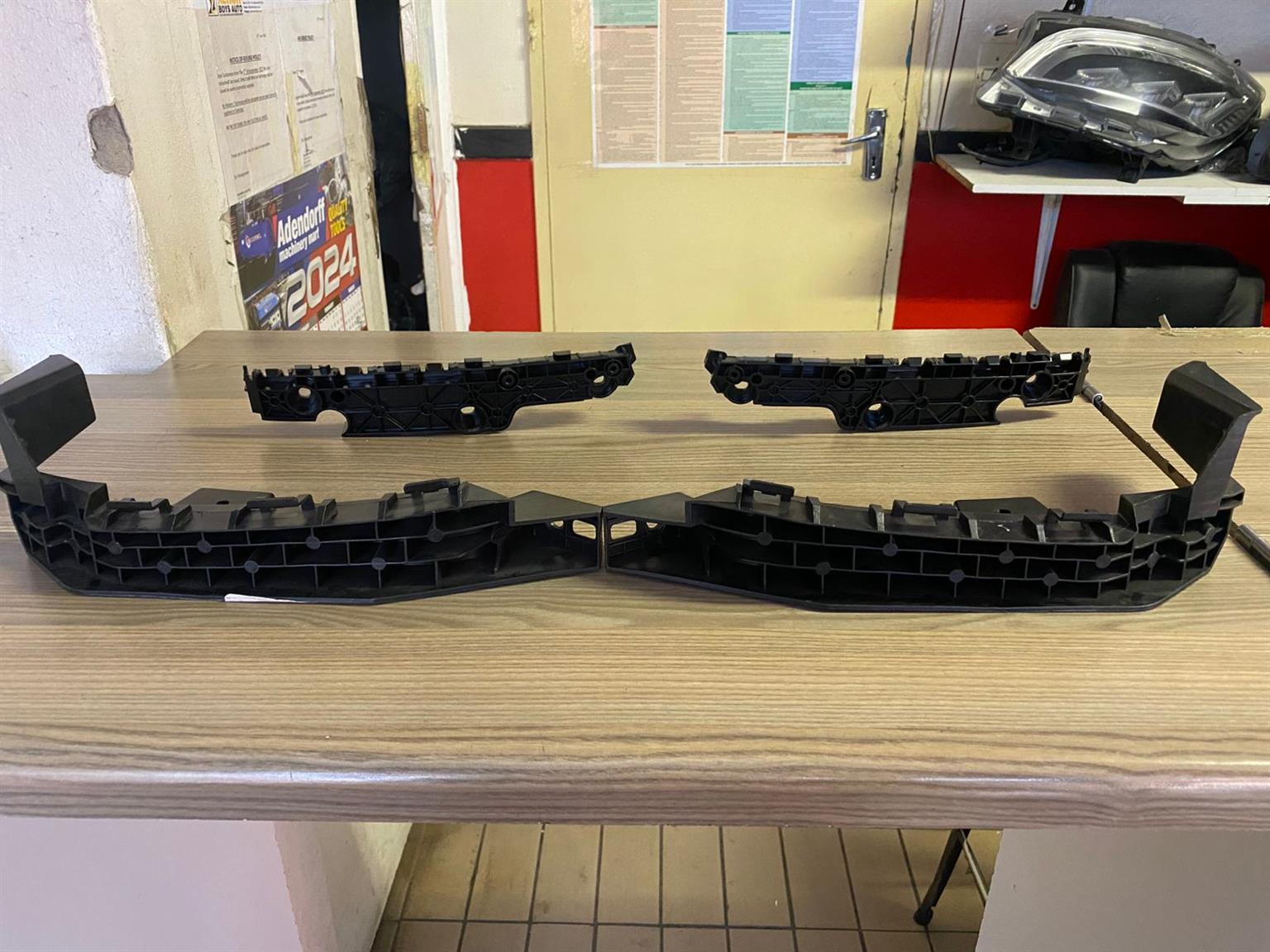 2023 GMW P SERIES BUMPER SLINDER AND HEADLIGHT BRACKET BOTHSIDE AVAILABLE FOR SA