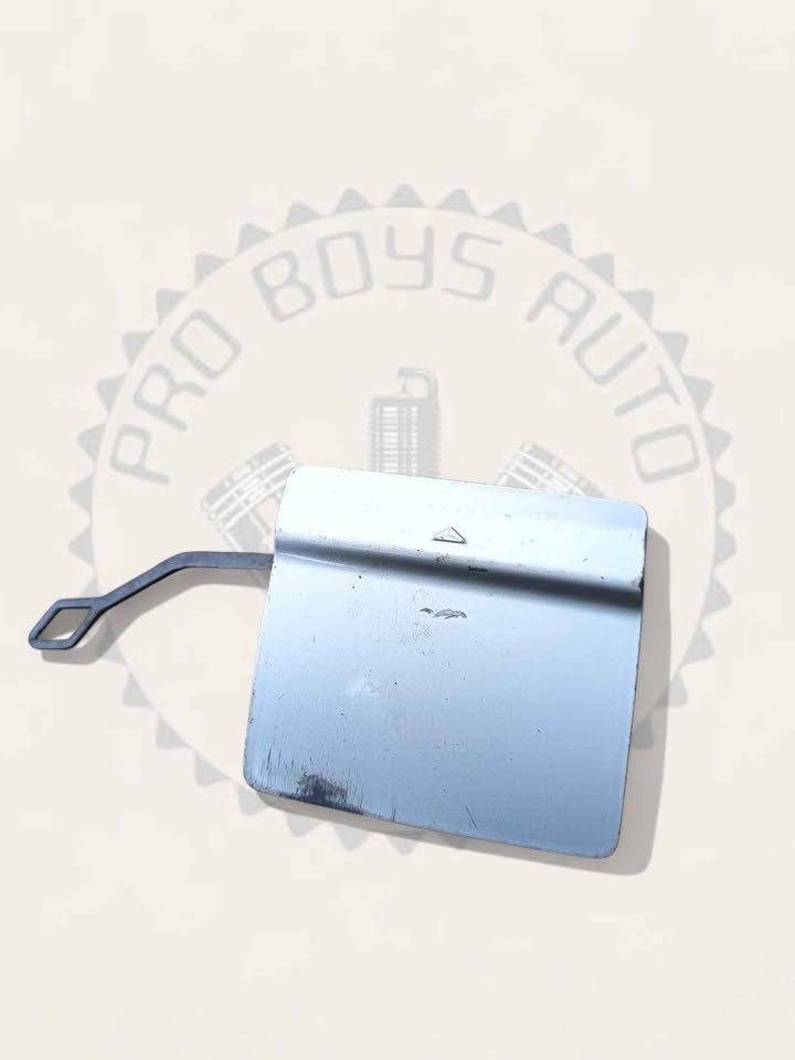 BMW F10 5 SERIES REAR BUMPER TOW HOOK COVER AVAILABLE FOR SALE - Private Seller