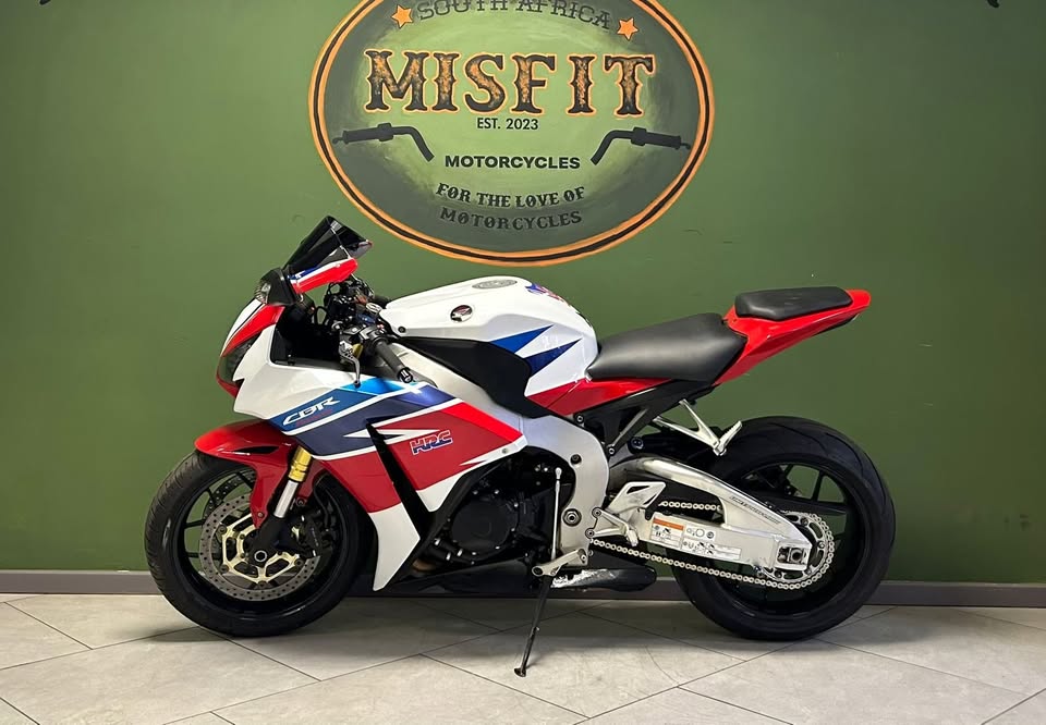 2013 Honda CBR1000RR - Private Seller 2013 Honda CBR1000RR - Private Seller