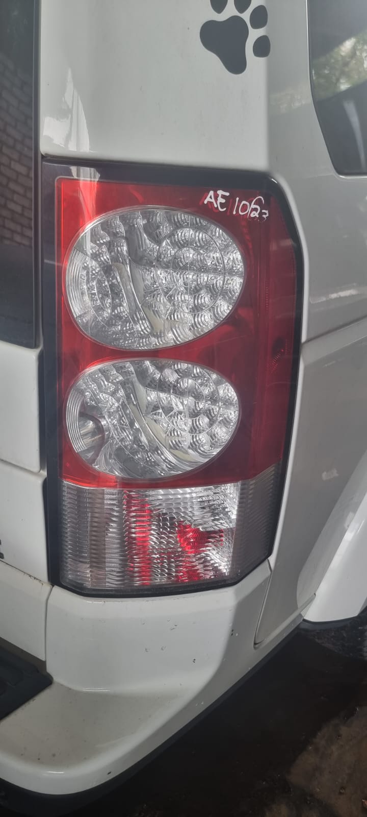2013 Discovery 4 3.0l SDV6 HSE Tail lights for sale