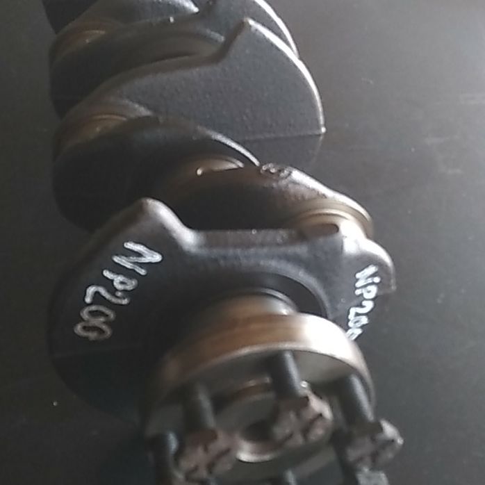 Nissan NP 200 Crankshaft for sale - Private Seller Nissan NP 200 Crankshaft for sale - Private Seller