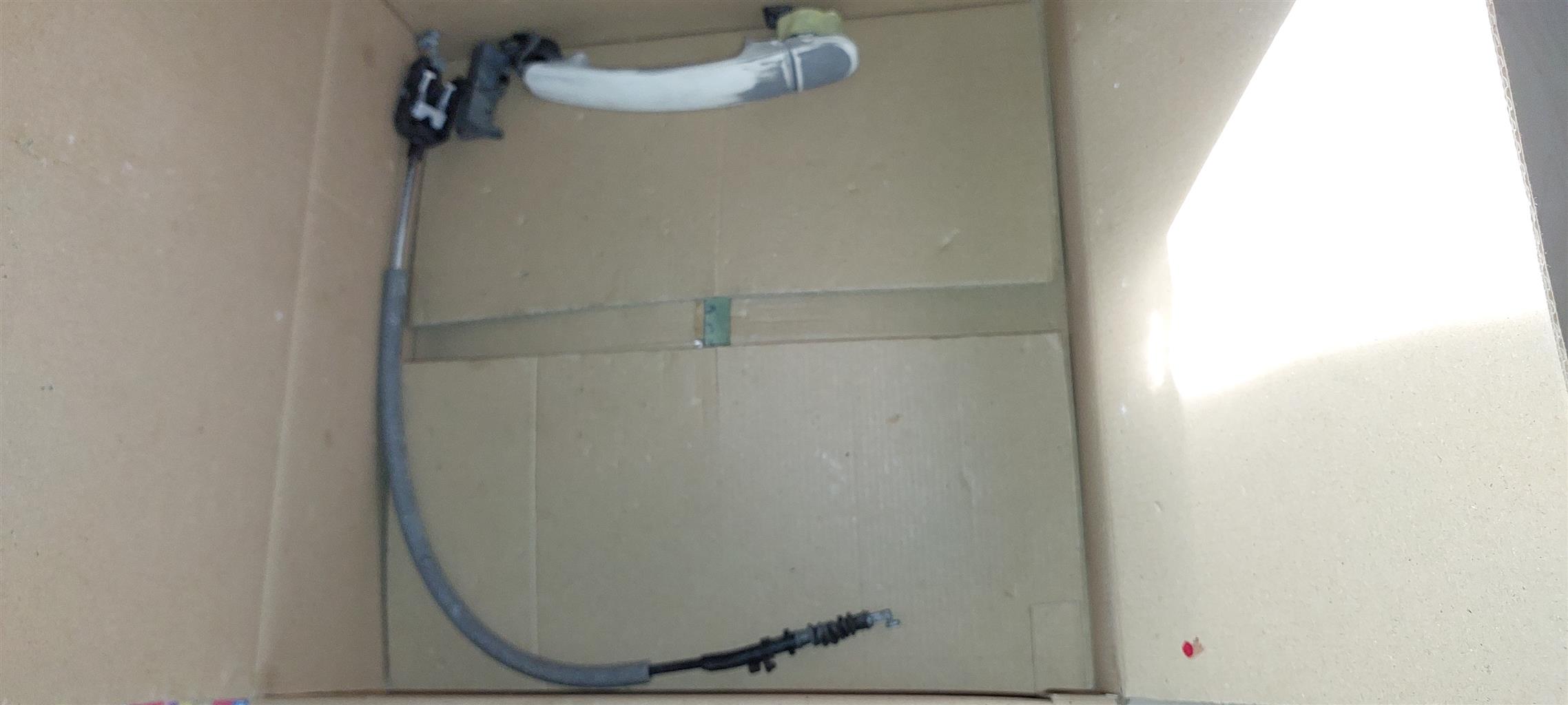 Polo 6 right rear door handle (complete with cable and fittings) for sale - Private Seller