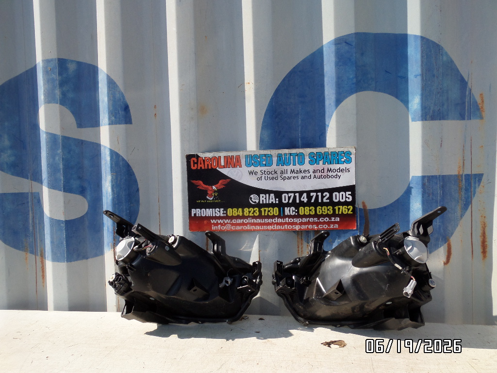 Isuzu KB250 left and right standard headlight (2023) - Private Seller