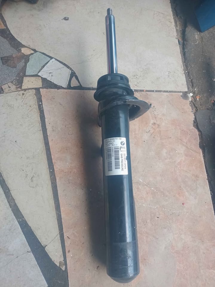 14941510 front left shock absorber 149415-10 3131687437601 for BMW FRF982111-08 f48 - Private Seller 14941510 front left shock absorber 149415-10 3131687437601 for BMW FRF982111-08 f48 - Private Seller