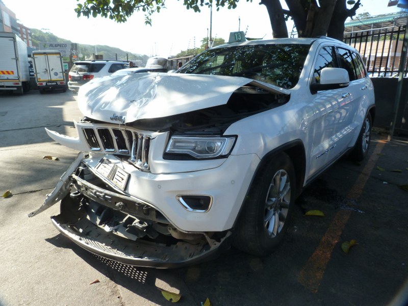 Jeep Grand Cherokee 3.6 Limited AT White - 2015 STRIPPING FOR SPARES - Private Seller Jeep Grand Cherokee 3.6 Limited AT White - 2015 STRIPPING FOR SPARES - Private Seller