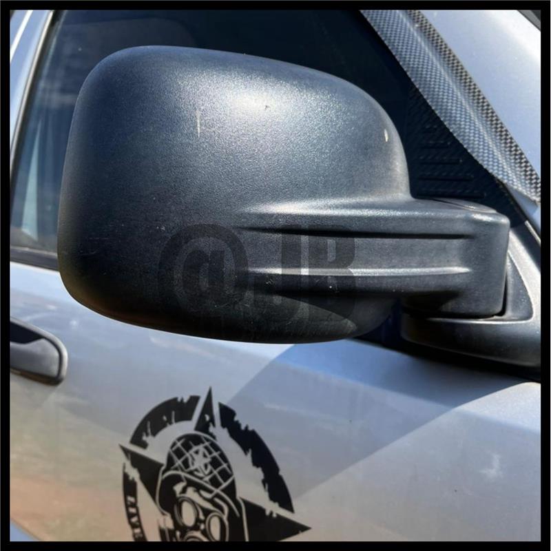 2.8 Jeep Cherokee Renegade (2006) Left Side Mirrors | Jeep Stripped for Spares - Private Seller 2.8 Jeep Cherokee Renegade (2006) Left Side Mirrors | Jeep Stripped for Spares - Private Seller