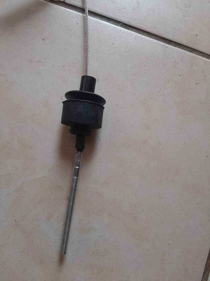 RENAULT SANDERO CLUTCH CABLE. BRAND NEW. FOR VARIOUS OTHER CARS TOO. - Private Seller RENAULT SANDERO CLUTCH CABLE. BRAND NEW. FOR VARIOUS OTHER CARS TOO. - Private Seller
