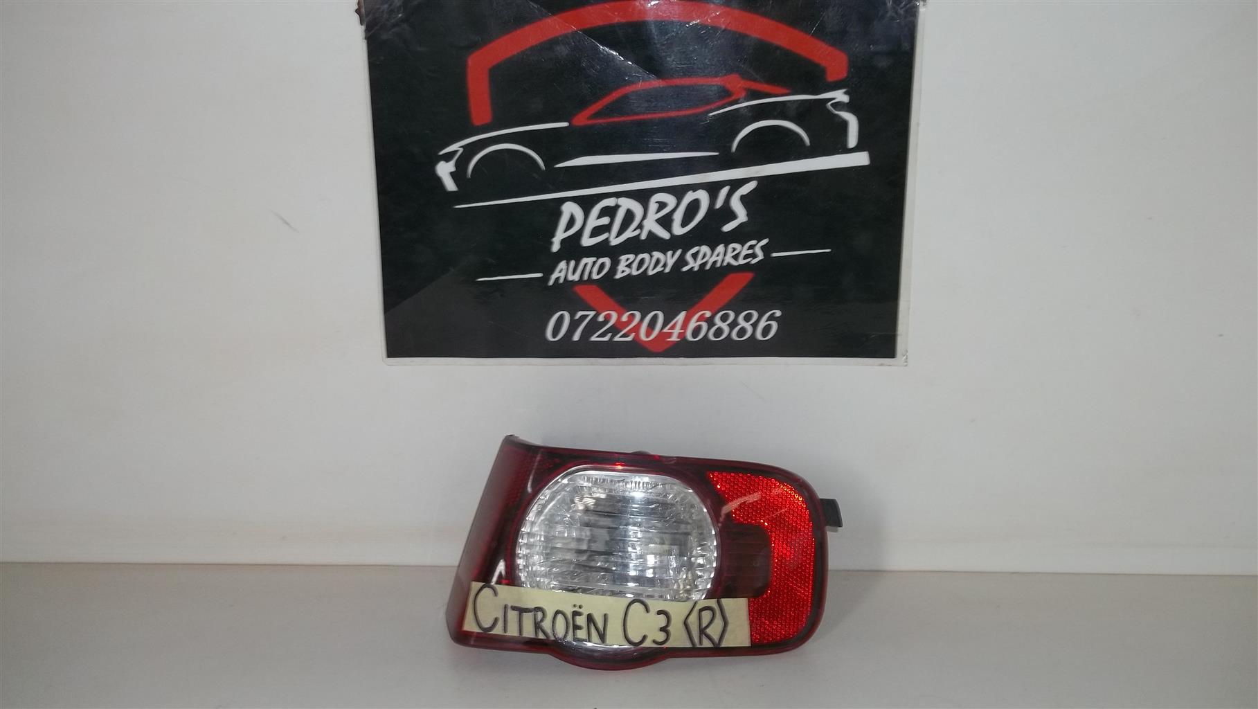 Citroen C3 (Right) tail light - Private Seller Citroen C3 (Right) tail light - Private Seller