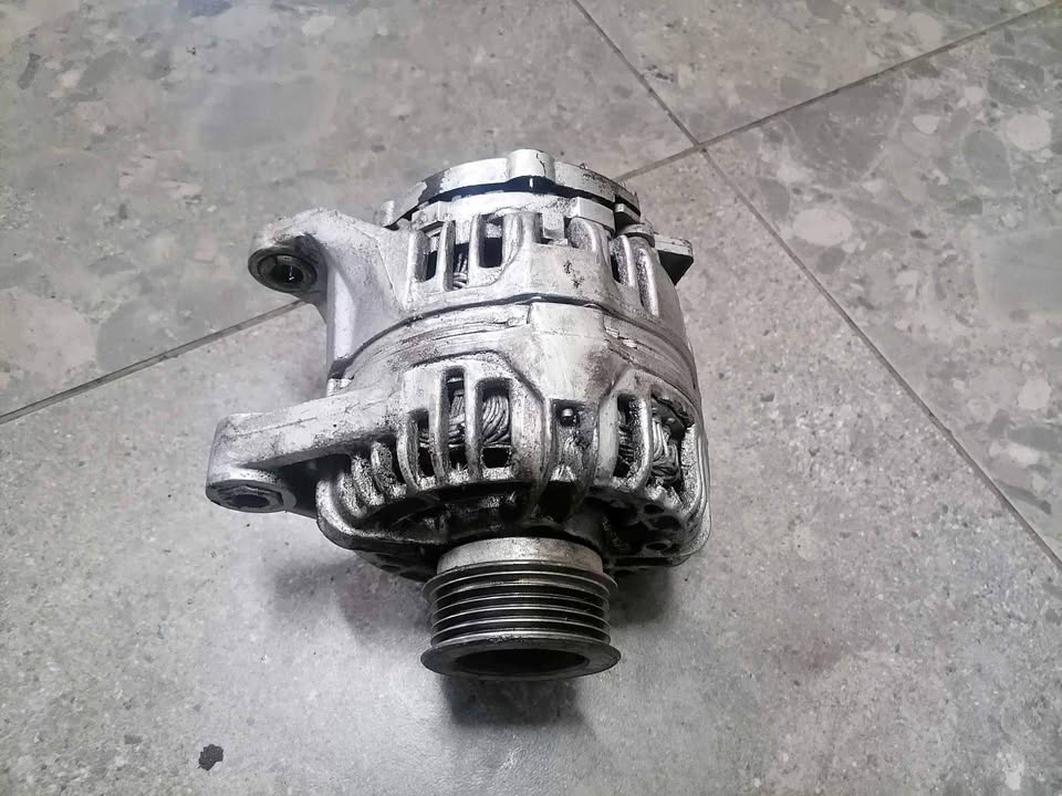 Fiat Palio 1.6L Alternator - Private Seller Fiat Palio 1.6L Alternator - Private Seller