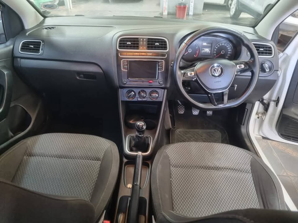 2019 Volkswagen Polo6 Sedan 1.6MAUNAL 71000km Mechanically Perfect with Clothes Seat