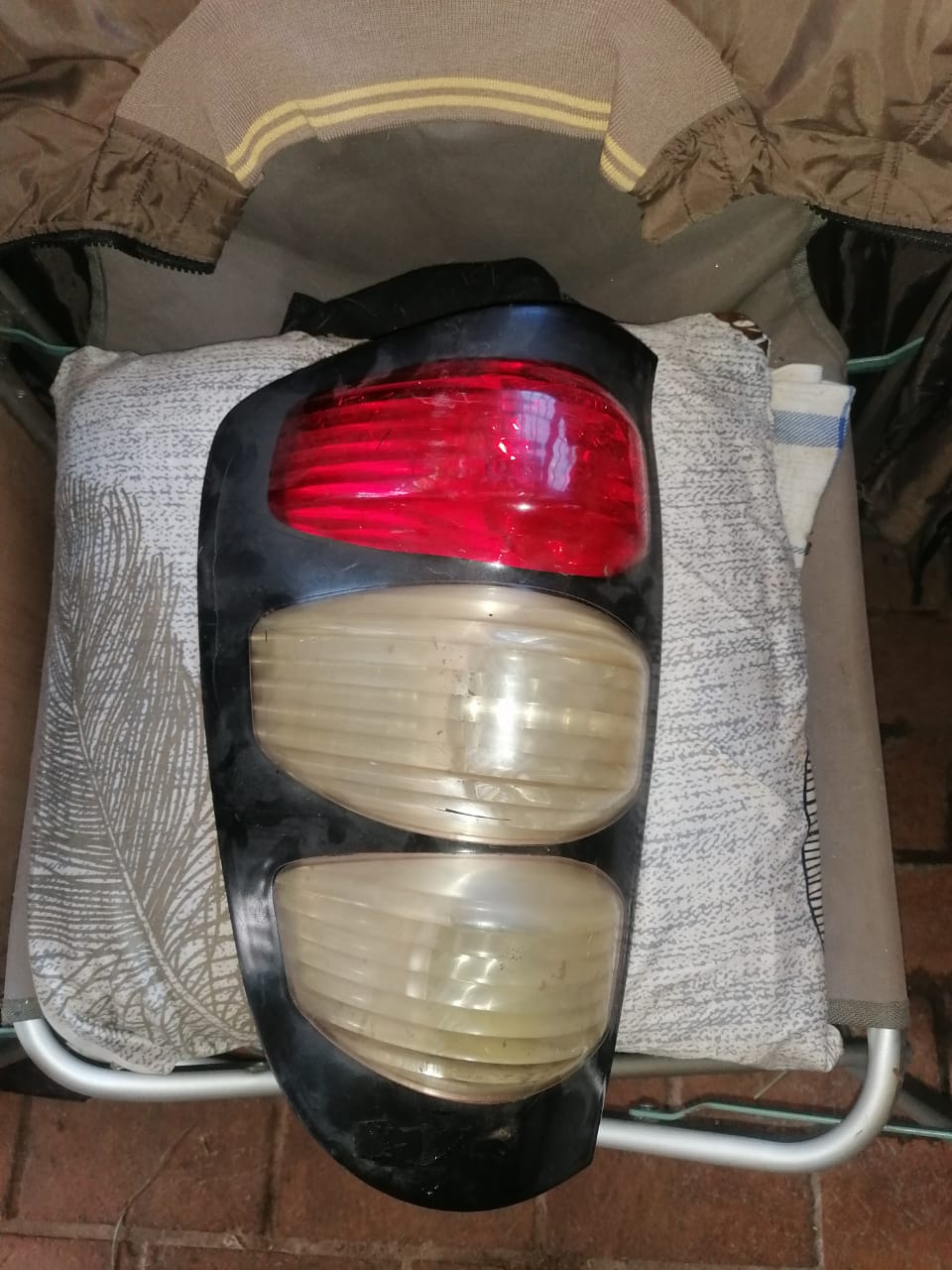 Gwm steed 5 petrol starter x2 and right back tail lite - Private Seller