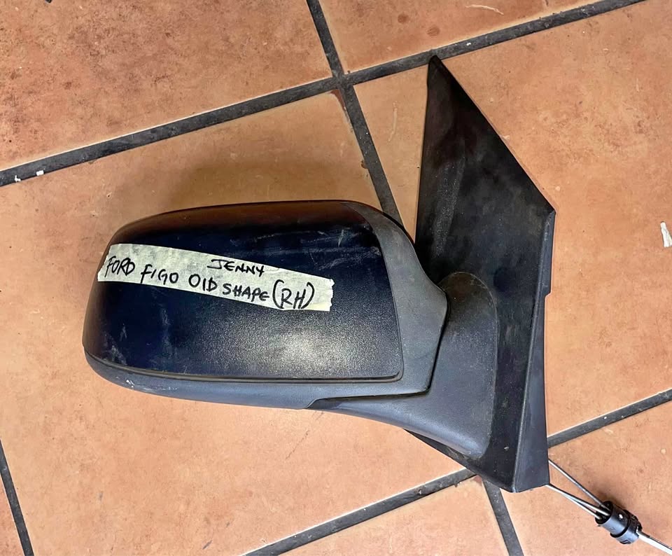 Ford Figo side mirror - Private Seller Ford Figo side mirror - Private Seller