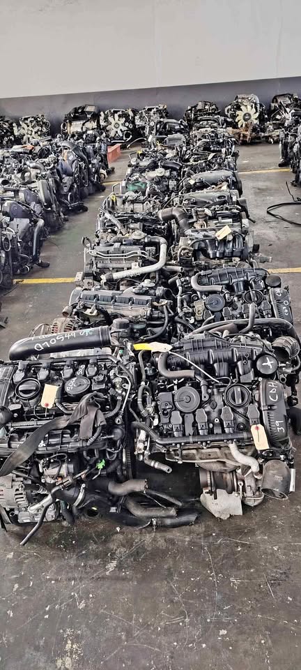 AUDI CDN 2.0L COMPLETE ENGINE FOR SALE - Private Seller AUDI CDN 2.0L COMPLETE ENGINE FOR SALE - Private Seller