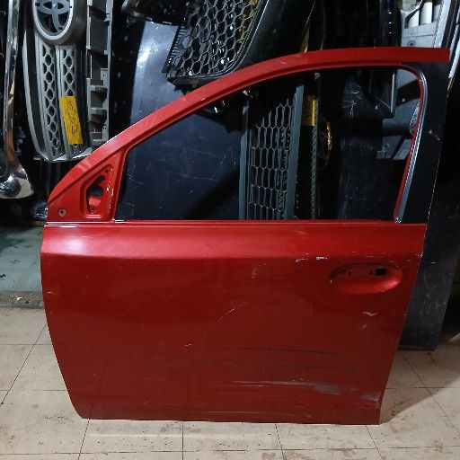 Toyota etios door - Private Seller