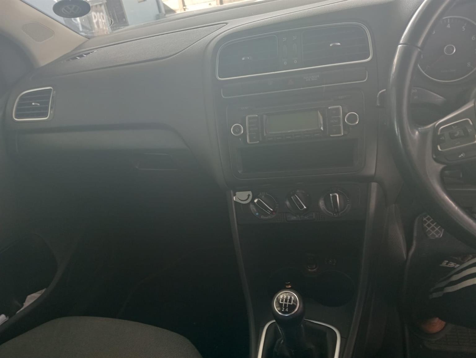 Polo 6