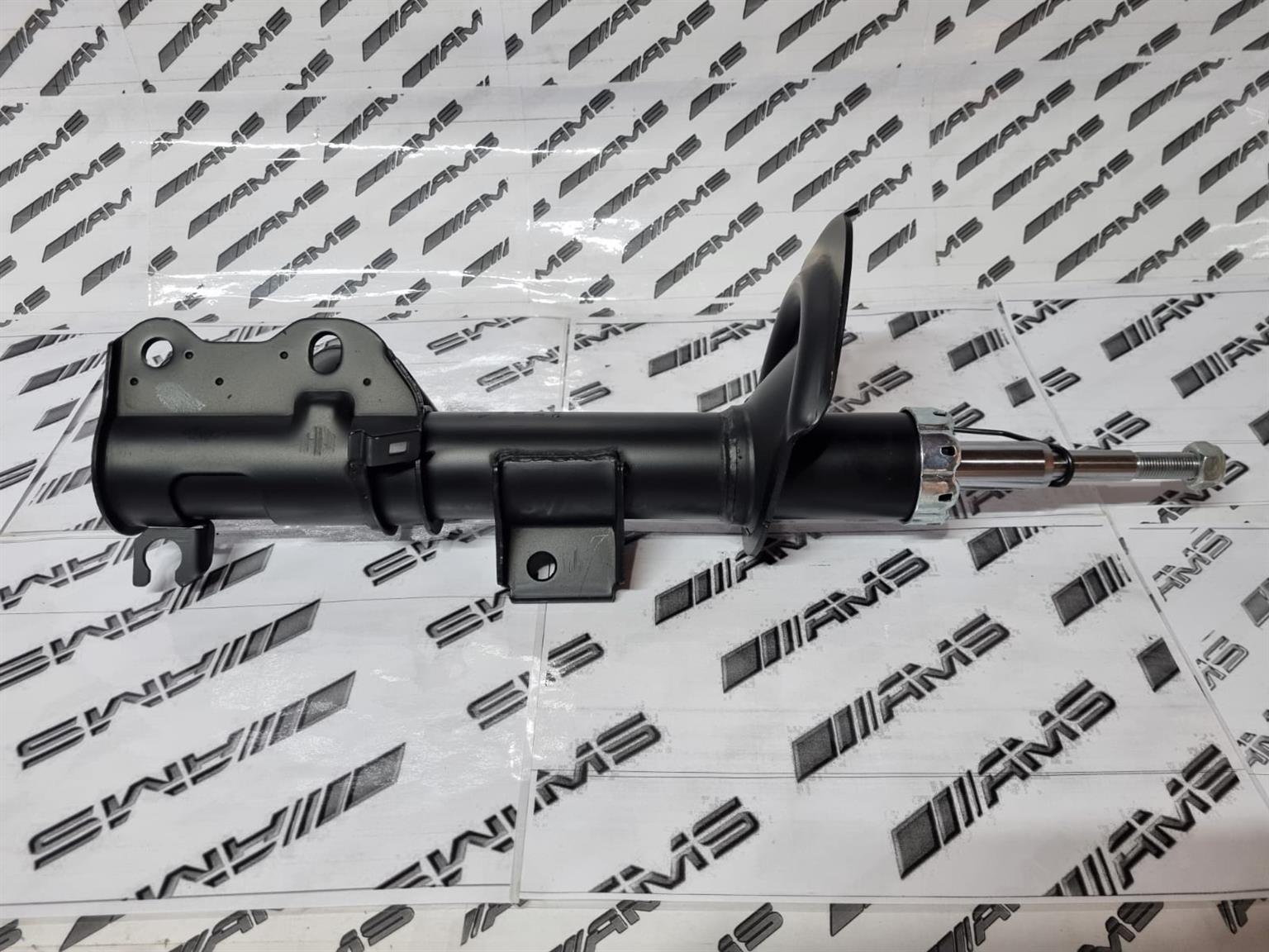 Upgrade Your Ride with New W639 Vito 115 Front Shocks! - Private Seller