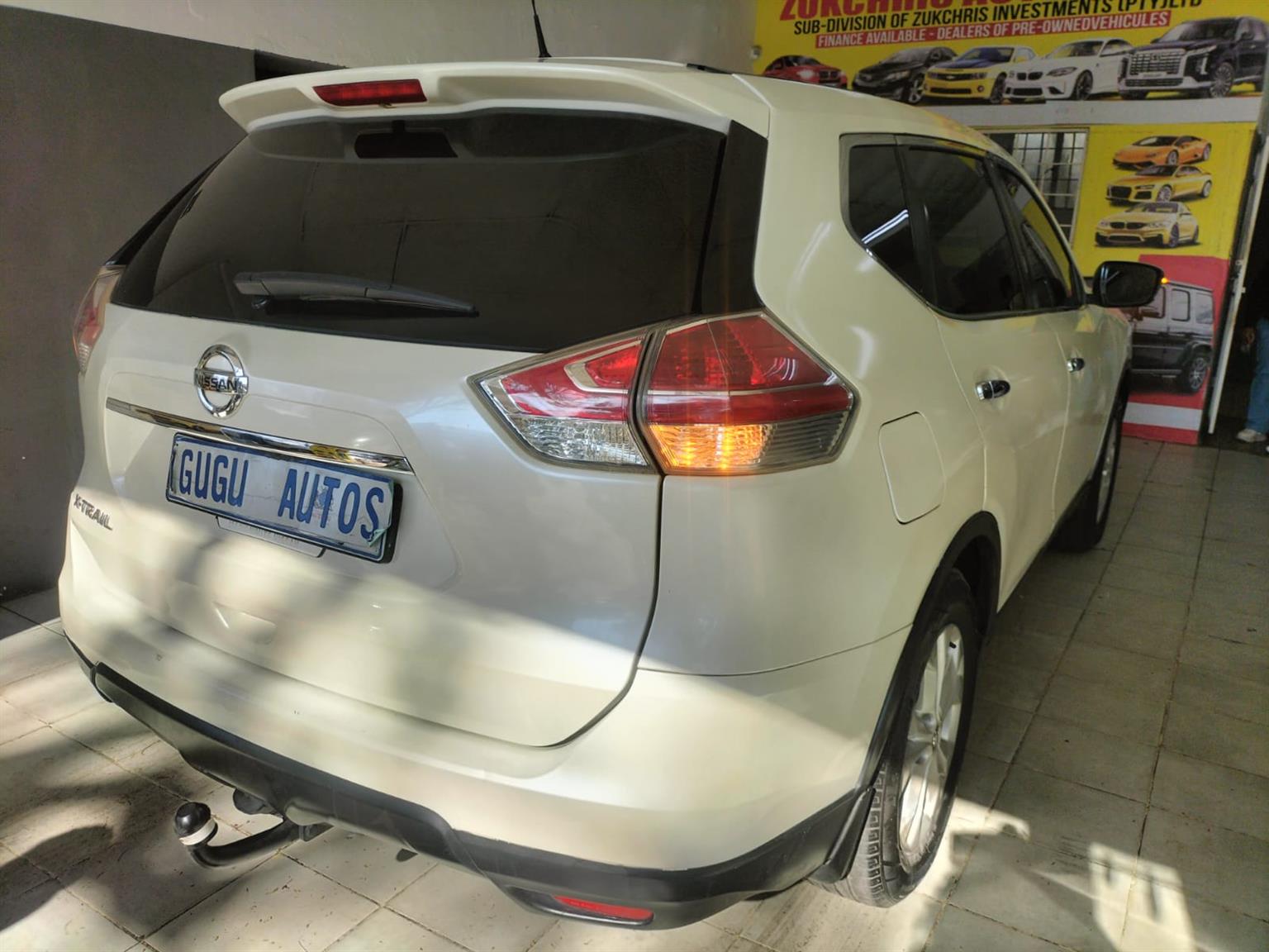 2017 NISSAN XTRAIL 2.0 MANUAL WHITE PETROL SPARE KEY122.000KM 2017 NISSAN XTRAIL 2.0 MANUAL WHITE PETROL SPARE KEY122.000KM