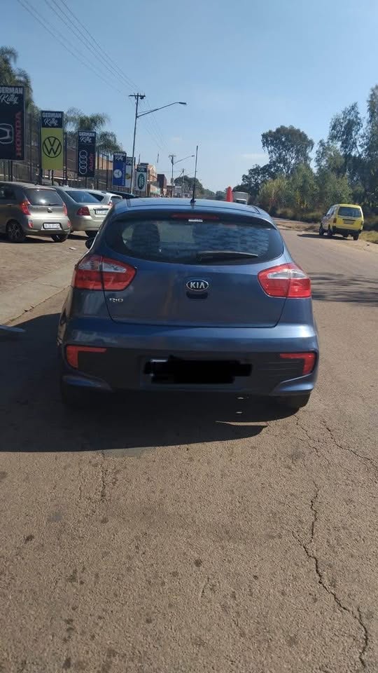 2010 KIA RIO SPARES - Private Seller
