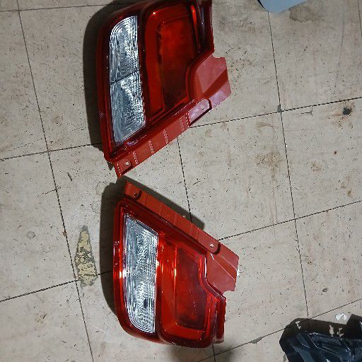 Suzuki dzire taillight - Private Seller Suzuki dzire taillight - Private Seller