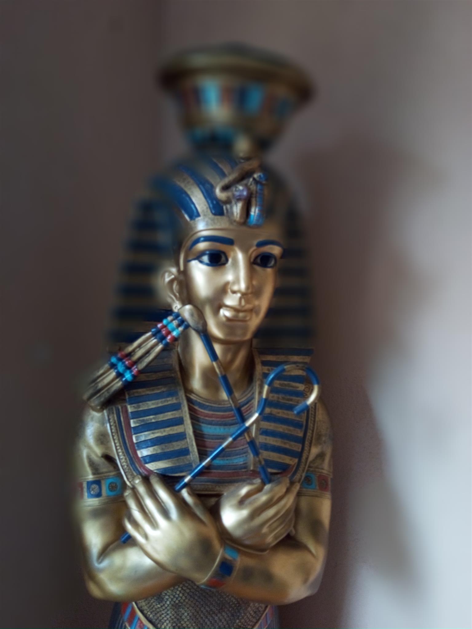 Pharaoh Tutankhamun Lampstand