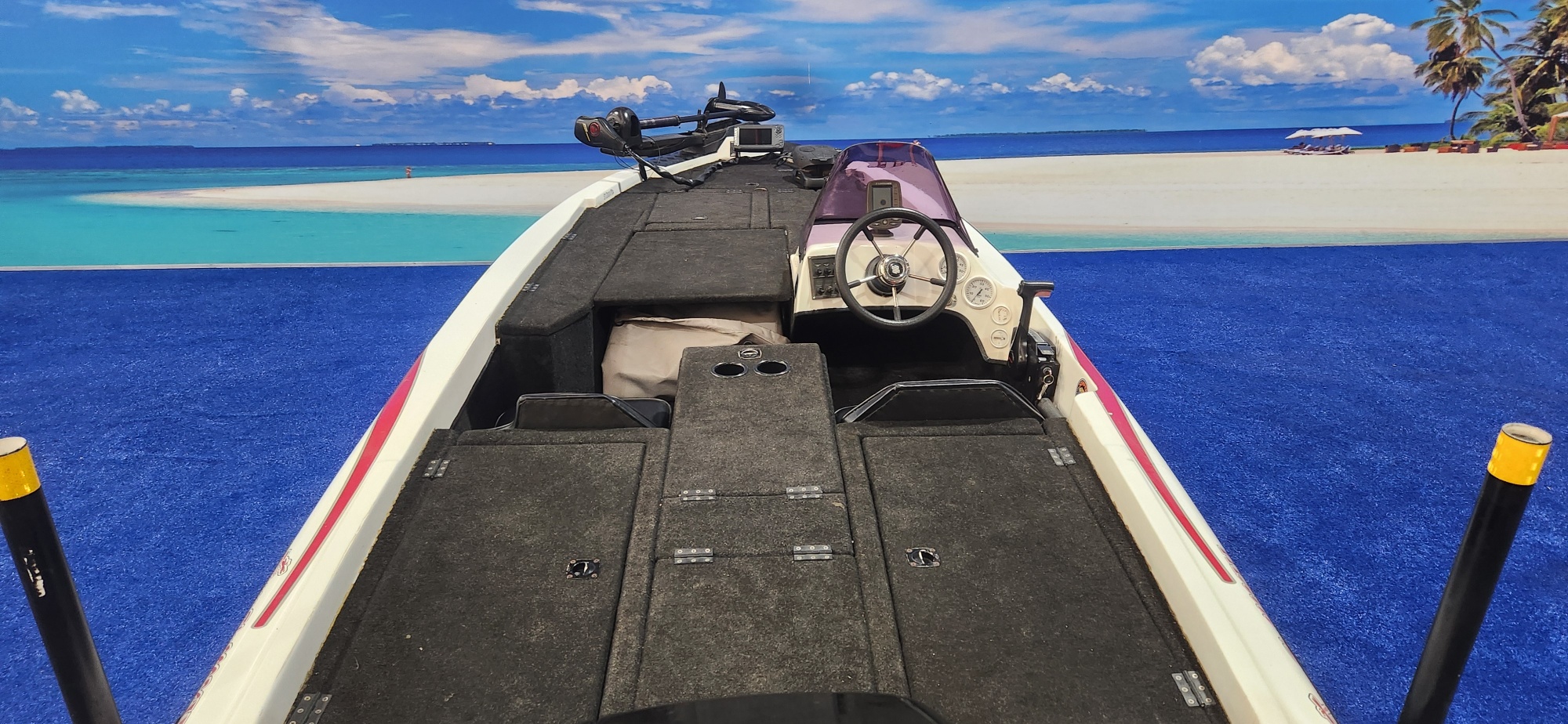 DRAGON FLY 15 FT ON TRAILER 90 HP MERCURY 2 STROKE
