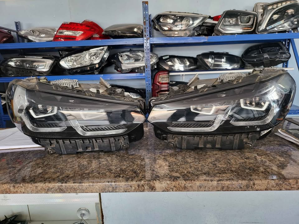 Bmw G01 left and right headlight for sale - Private Seller Bmw G01 left and right headlight for sale - Private Seller