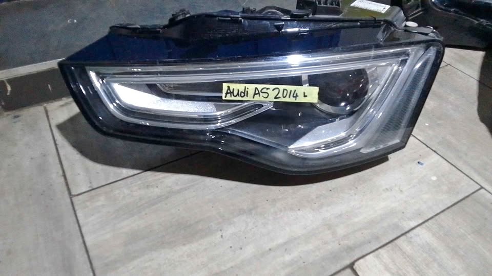 Audi A5 headlights - Private Seller Audi A5 headlights - Private Seller