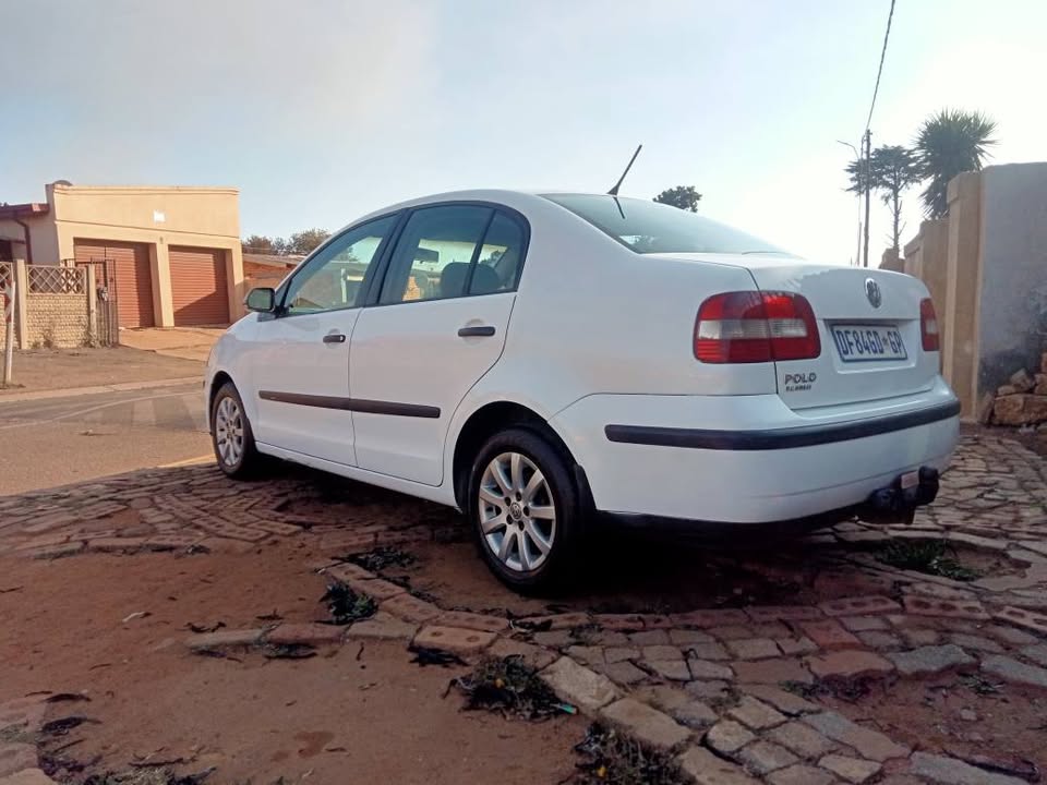 POLO BUJWA