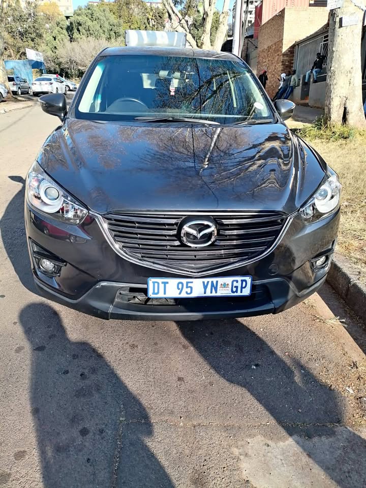 2015 MAZDA CX5 SKYACTIVE TECHNOLOGY 2.0 AUTOMATIC TRANSMISSION IN EXCELLENT CONDITION