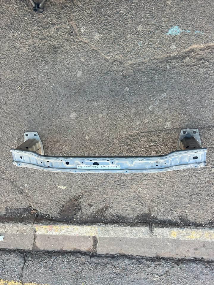 Land Rover Discovery stiffener - Private Seller Land Rover Discovery stiffener - Private Seller