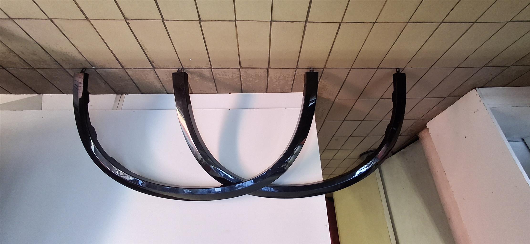 2022 BMW X5 G05 WHEEL ARCH LEFT AND RIGHT IN EXCELENT CONDITION - Private Seller