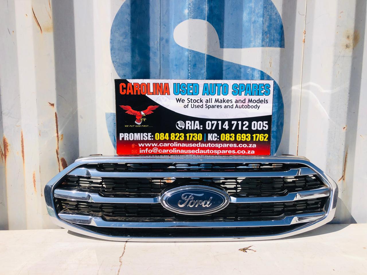 Ford Everest chrome radiator grill with badge (2018-2023) - Private Seller