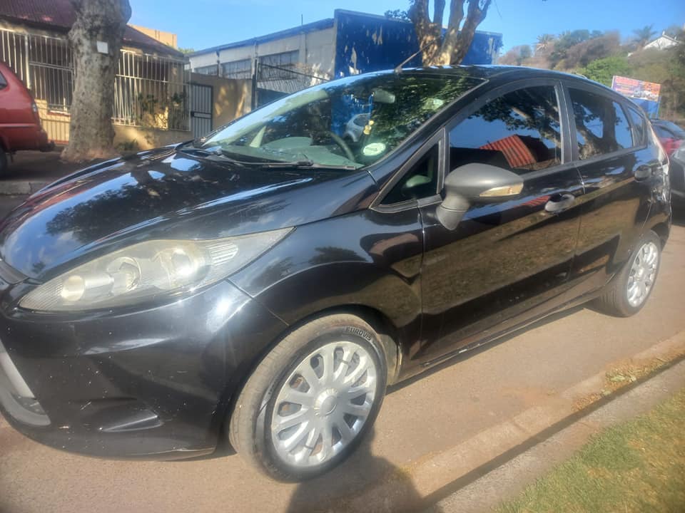 2011 FORD FIESTA 1.4 PETROL, MANUAL, BLACK COLOR, MILEAGE 89000KMS