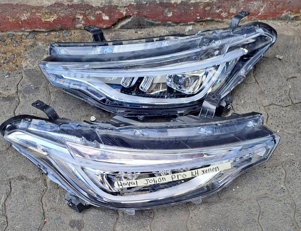 Haval Jolion Pro Xenon headlights - Private Seller Haval Jolion Pro Xenon headlights - Private Seller
