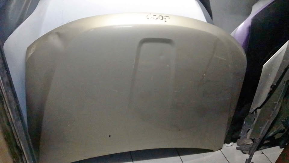 Jeep Cherokee bonnet - Private Seller Jeep Cherokee bonnet - Private Seller