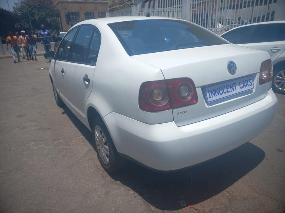 2016 VW POLO VIVO SEDAN 1.4 PETROL ENGINE, MANUAL, WHITE IN COLOR, 82000KM
