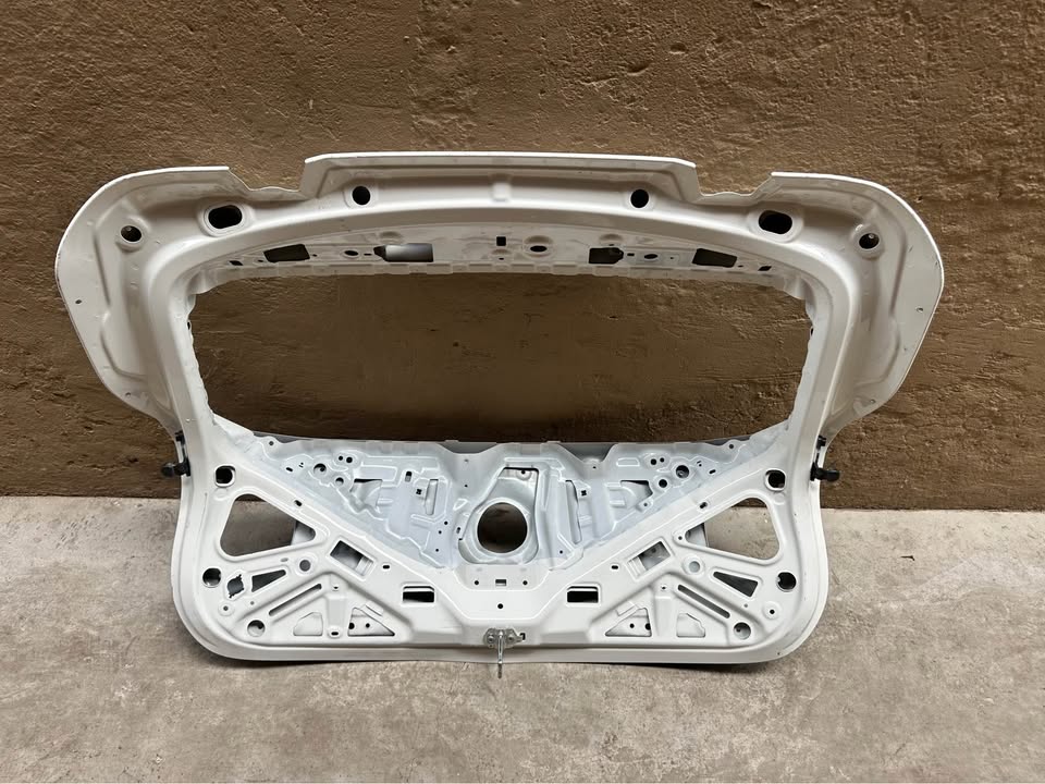 BMW X2 F39 COMPLETE TAILGATE BOOT LID - Private Seller BMW X2 F39 COMPLETE TAILGATE BOOT LID - Private Seller