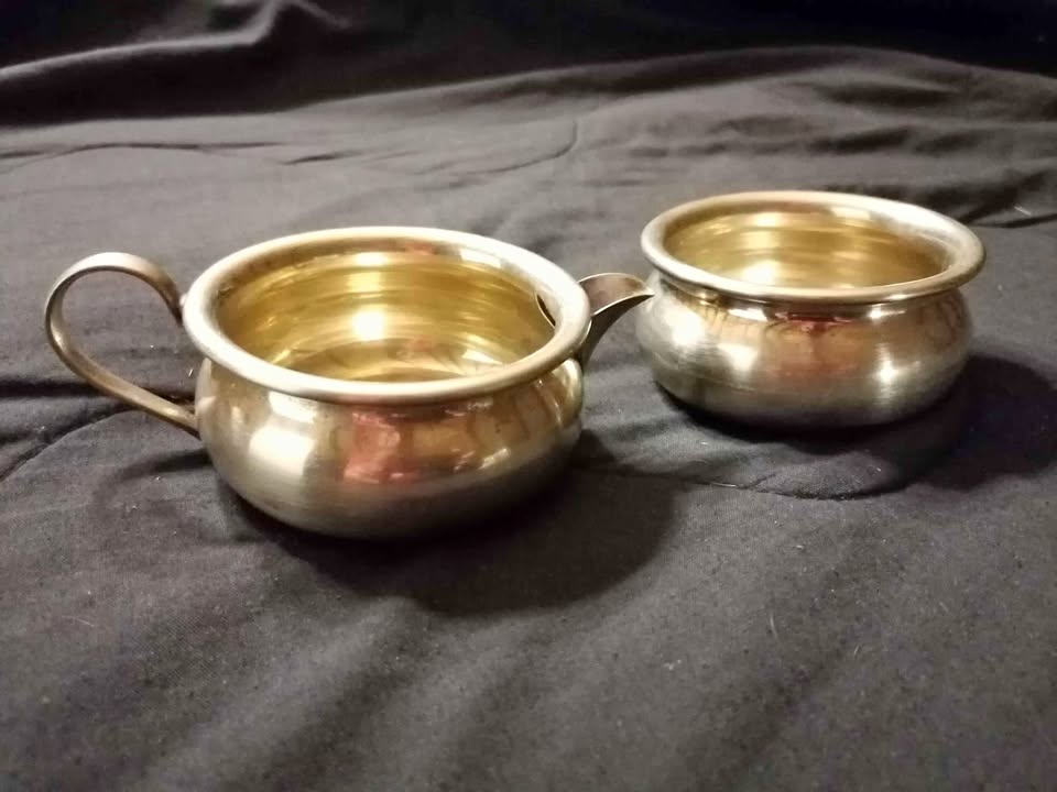 Silver Plated milk jug & sugar bowl