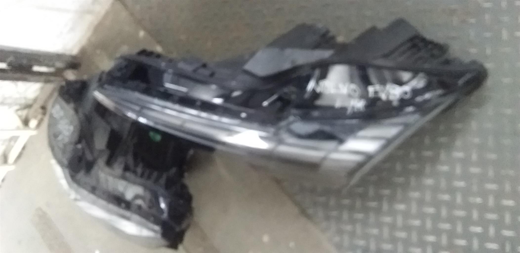 Volvo ex30 headlights - Private Seller