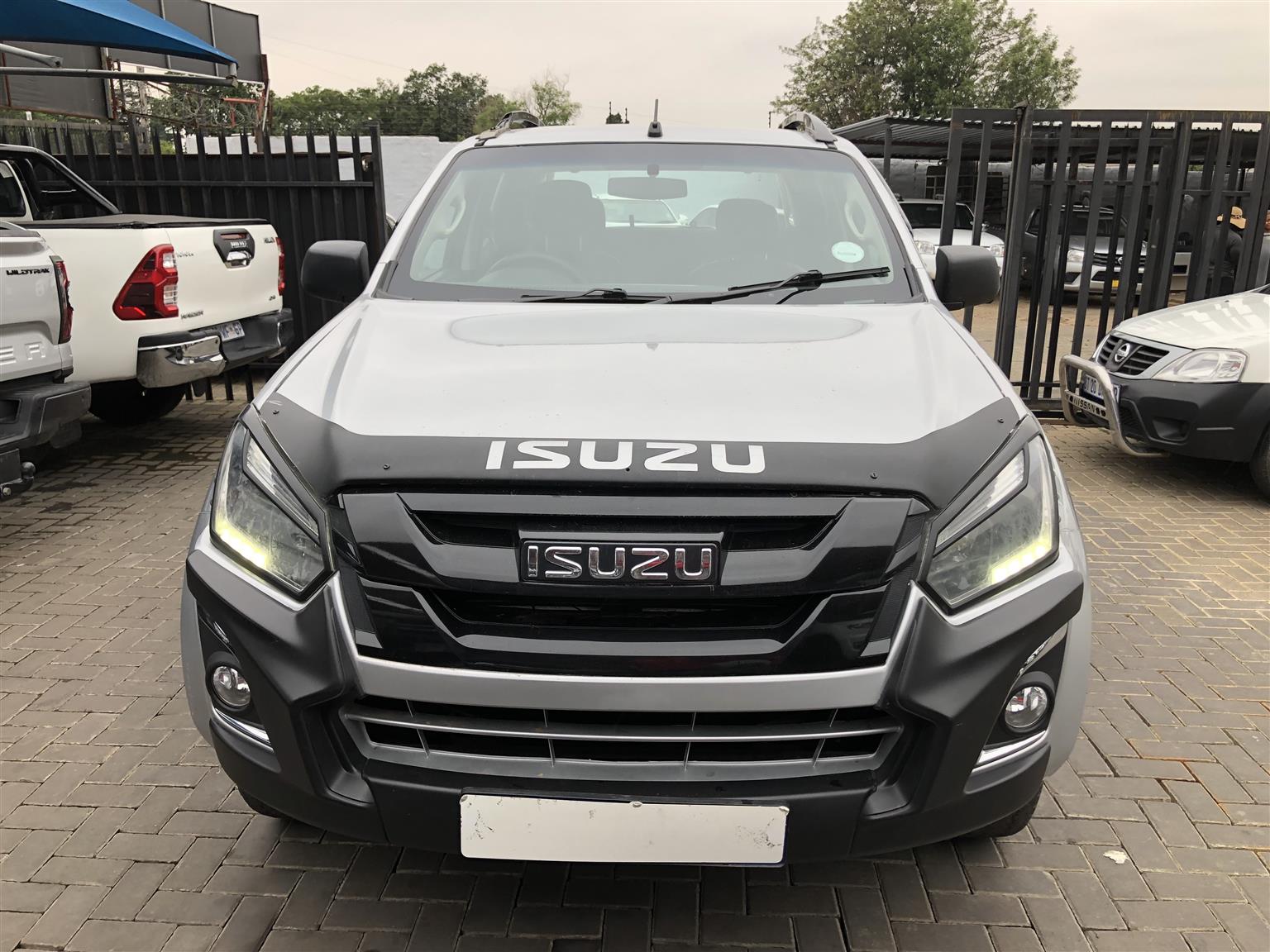 Used 2020 Isuzu KB 250D-Teq double cab X-Rider - Private Seller Used 2020 Isuzu KB 250D-Teq double cab X-Rider - Private Seller