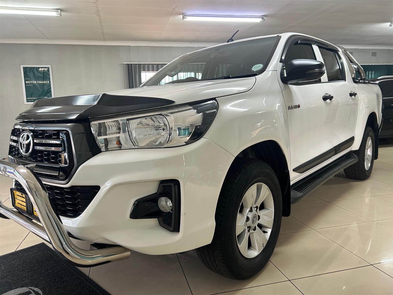2019 TOYOTA HILUX 2.4 GD-6 SRX 4X4 A/T P/U D/C