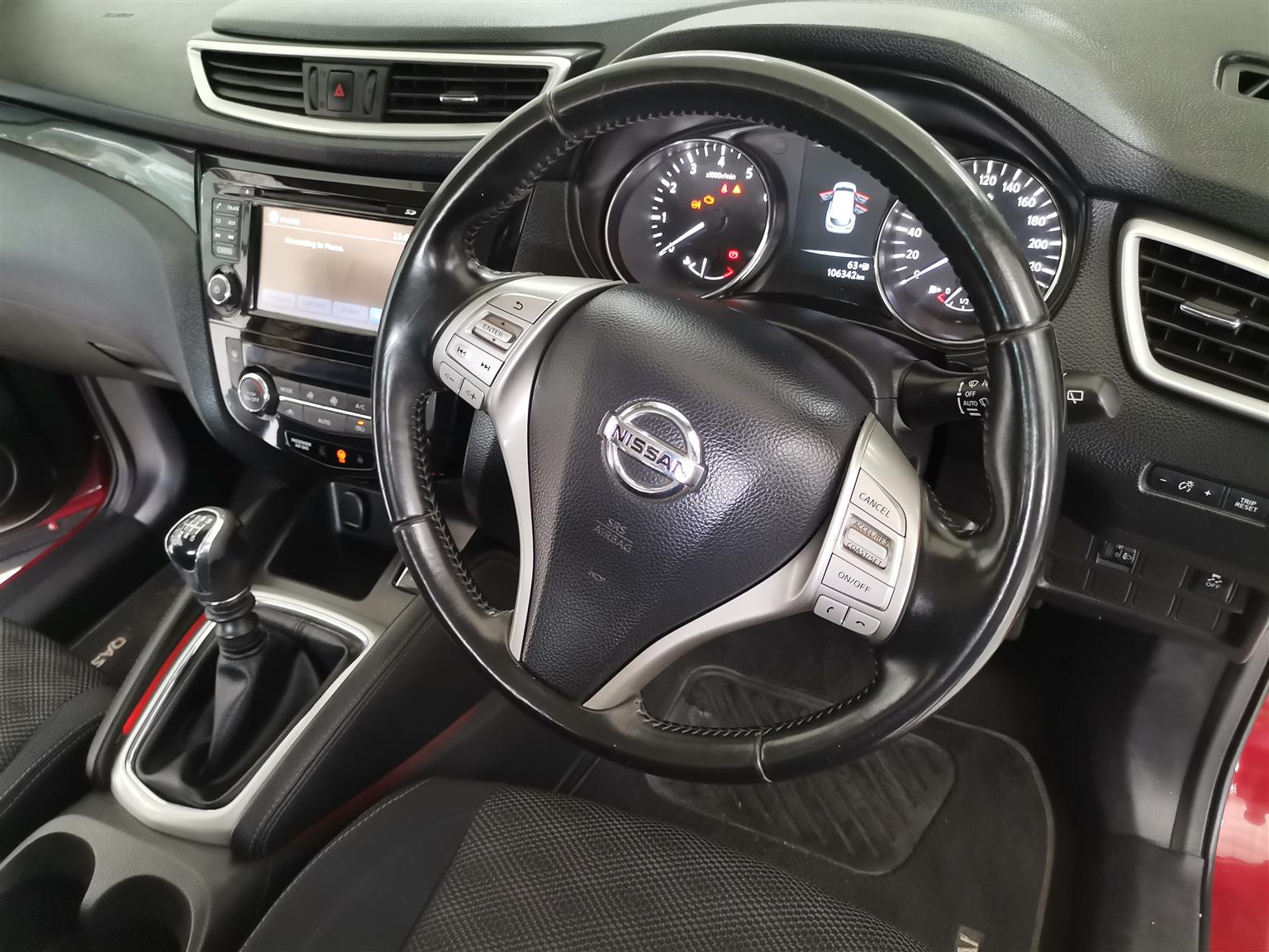 2015 Nissan Qashqai 1.6Acenta n Tec manual  Mechanically perfect