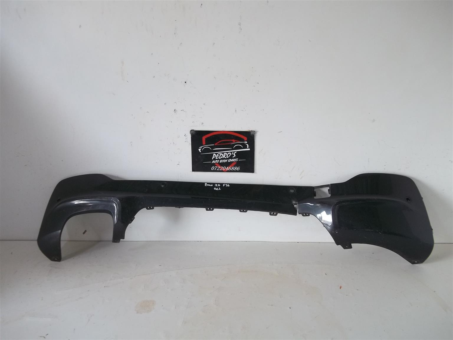 BMW X4 (F26) rear diffuser for M package - Private Seller BMW X4 (F26) rear diffuser for M package - Private Seller