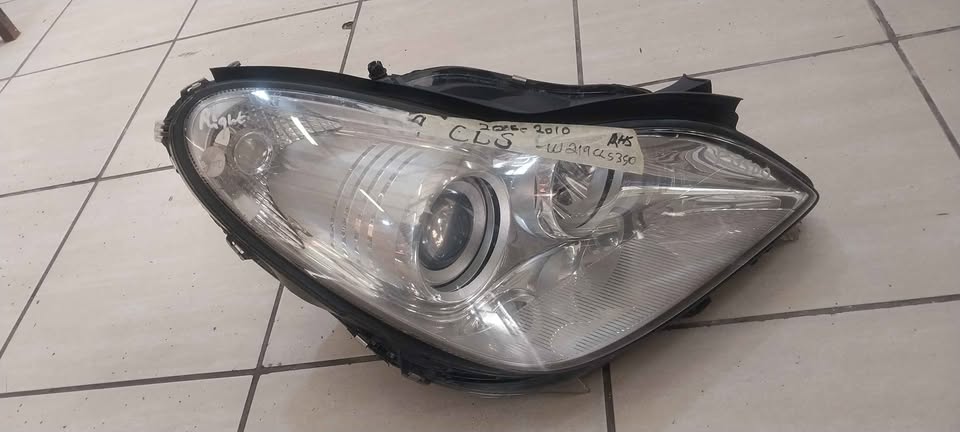 MERCEDES BENZ W219 CLS-CLASS 2006-10 HEADLIGHT RHS AVAILABLE
