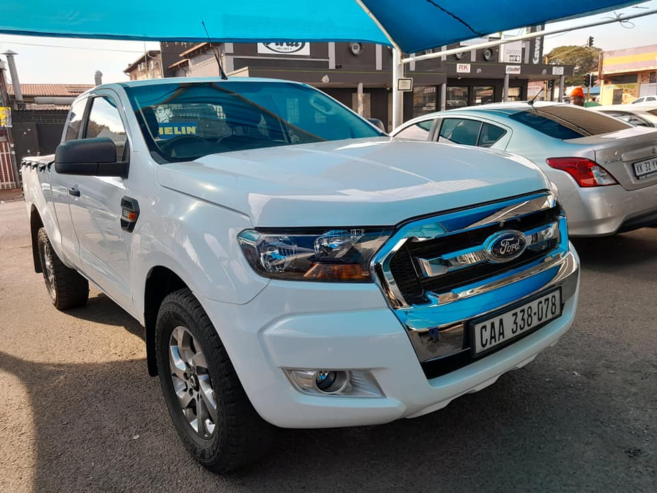 2014  FORD RANGER 2.2 6SPEED 4X2 CLUB CAB MANUAL