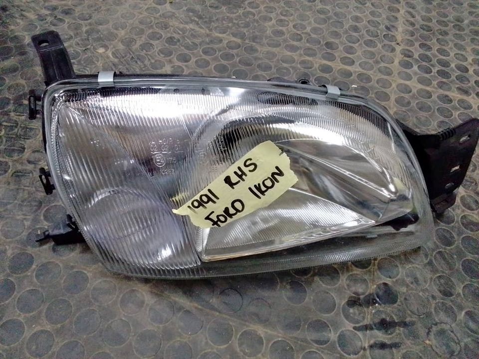 1991 FORD IKON HEADLIGHT - Private Seller 1991 FORD IKON HEADLIGHT - Private Seller